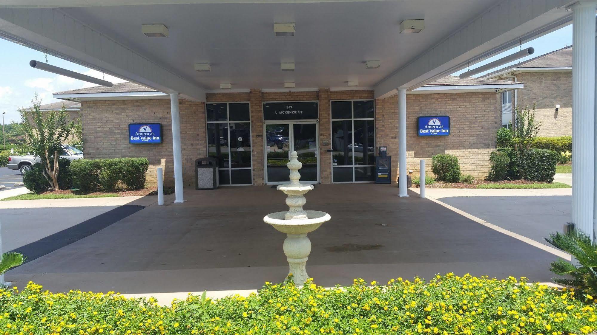 Americas Best Value Inn & Suites-Foley Dış mekan fotoğraf